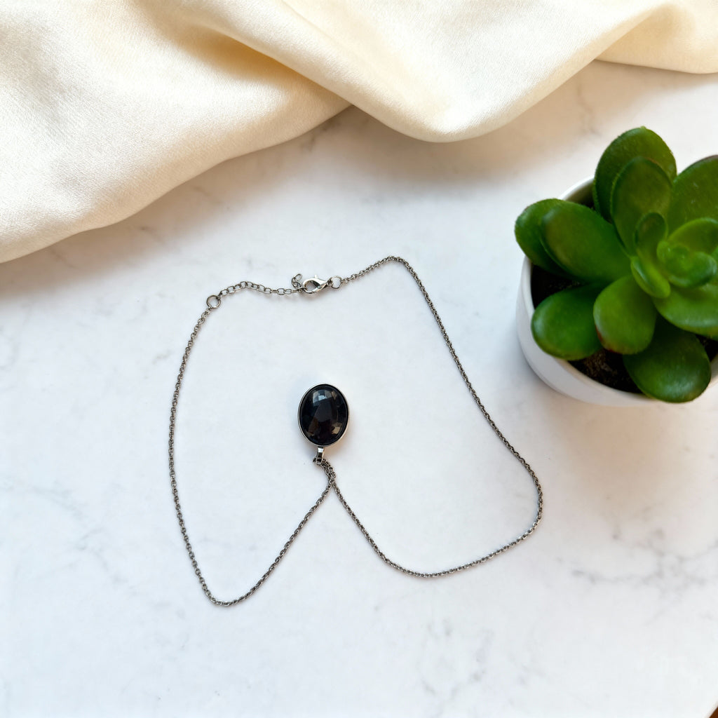 Black Onyx Oval Pendant | Silver Tone Grounding Chain
