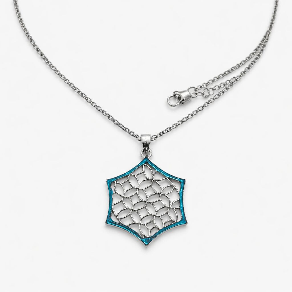 Enamel Pendant Necklace | Minimal & Everyday Style