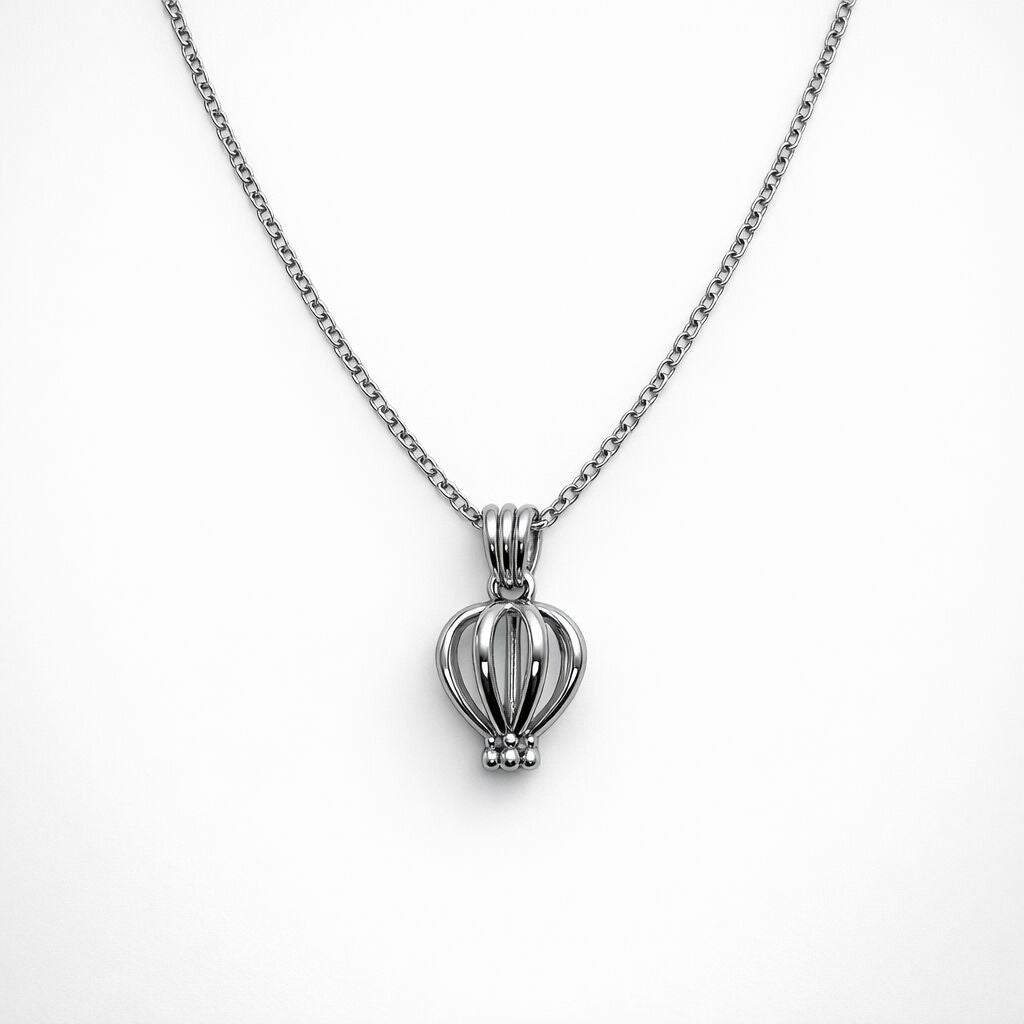 Leaf Pendant Necklace | Nature & Simplicity