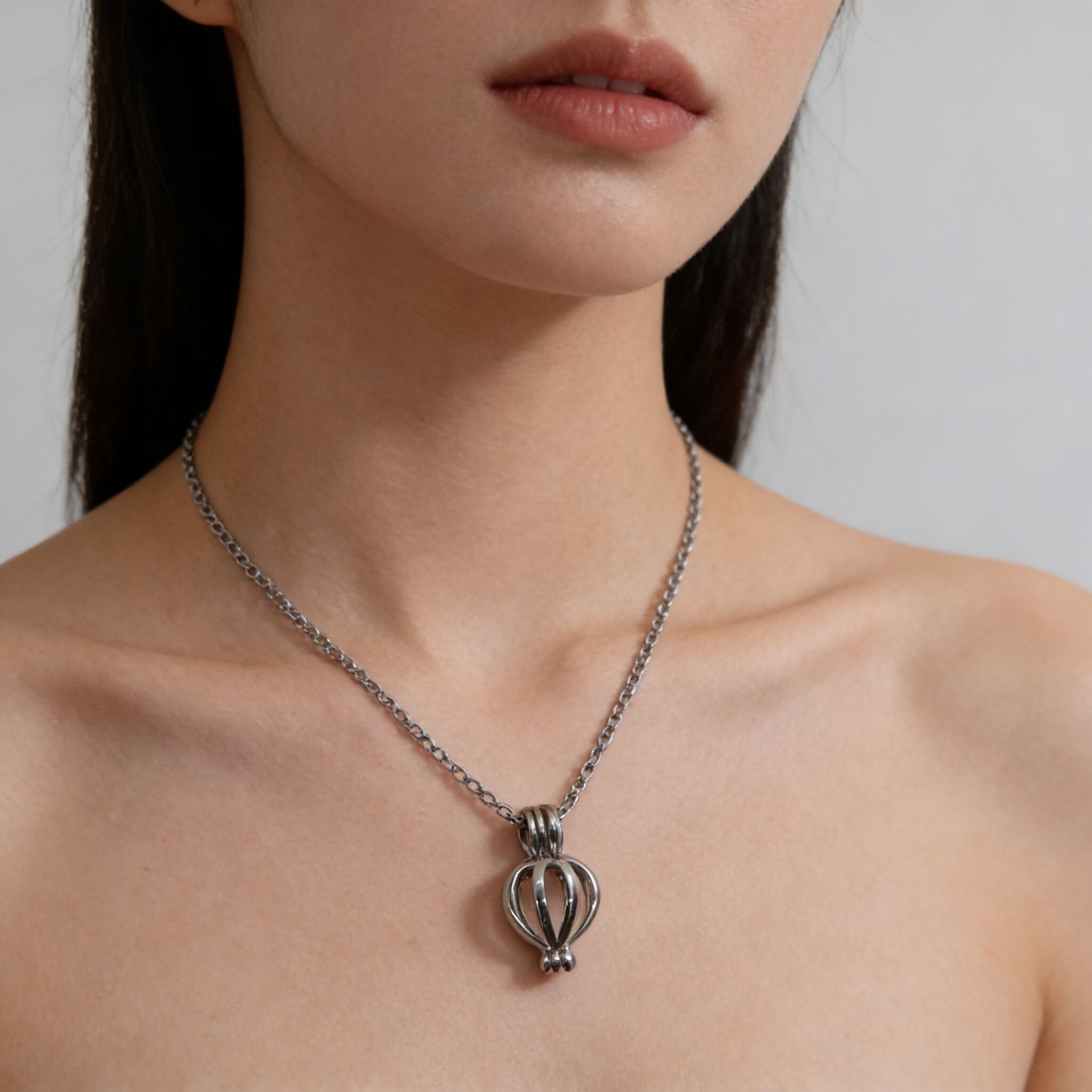 Leaf Pendant Necklace | Nature & Simplicity Secondary image