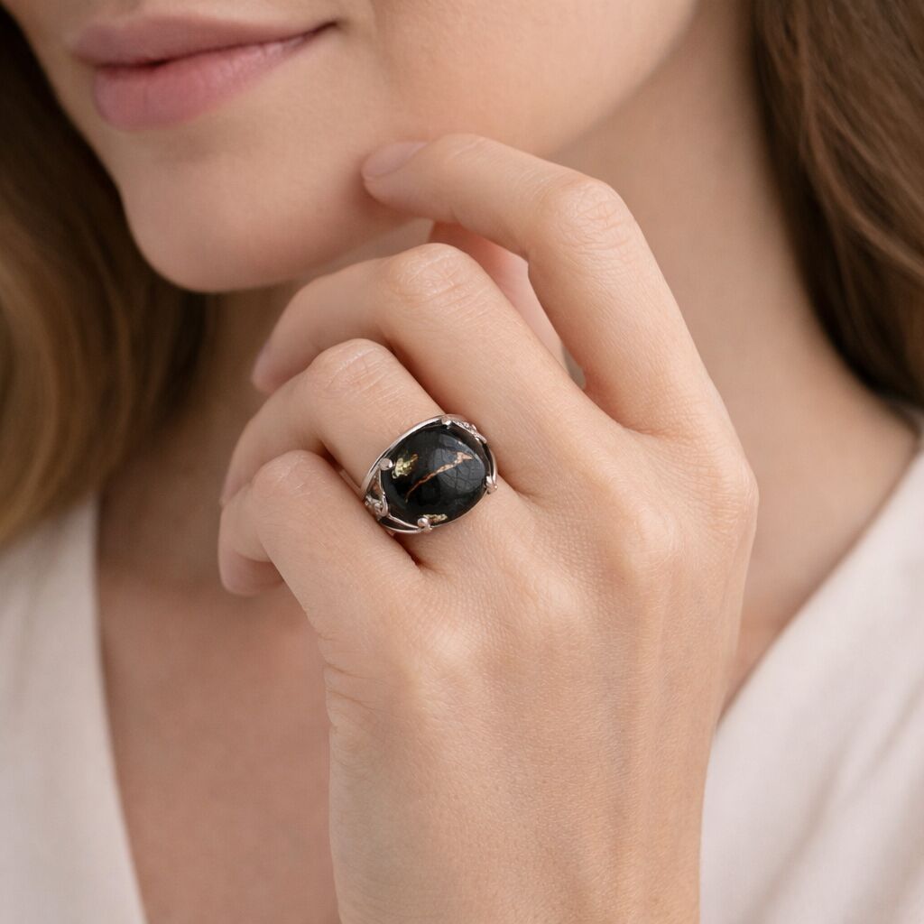 Hematite Ring | Minimal Grounding Style