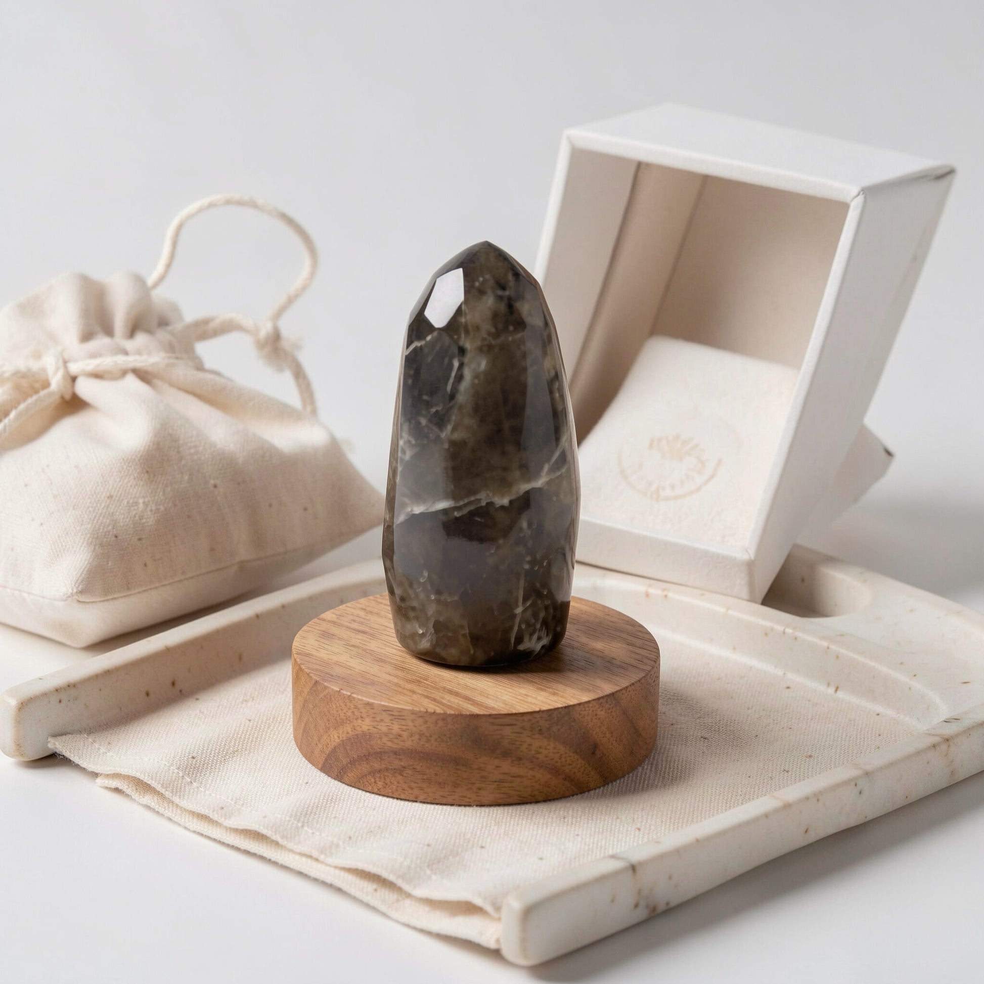 Labradorite Point Crystal | Focus & Transformation
